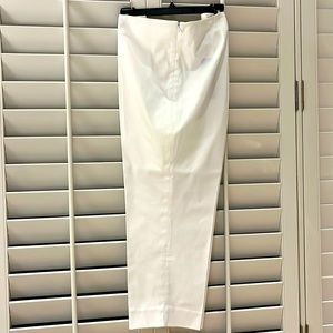 NWT White Crop Pants